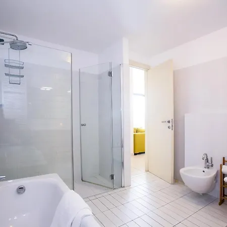 Apartment Sleeps 6 Pool Menaggio